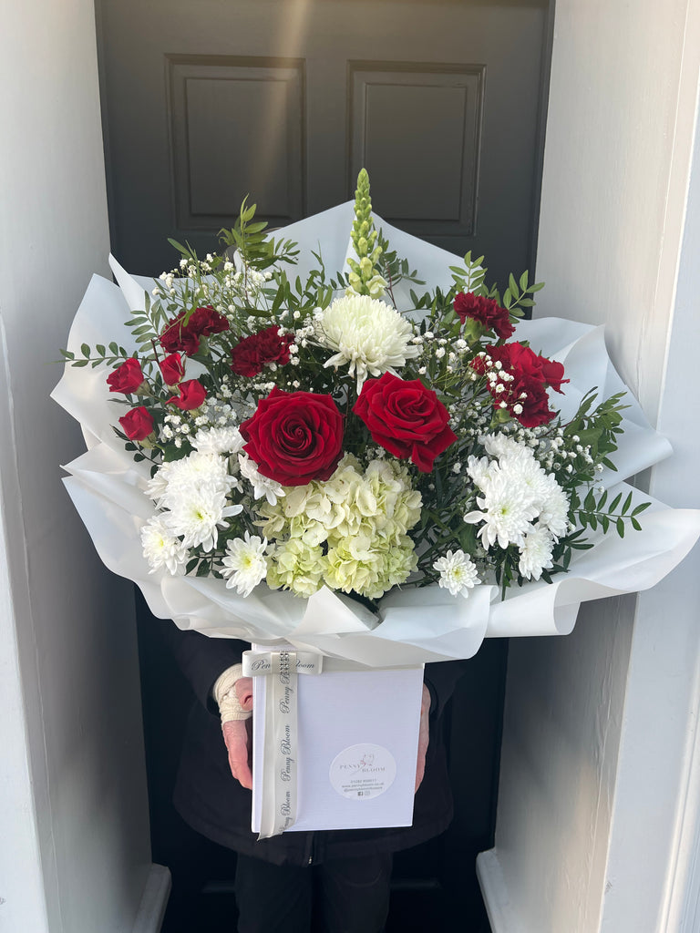 valentines bouquet with hydrangeas and roses